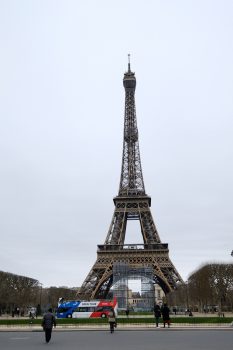 Tour Eiffel, Französisch